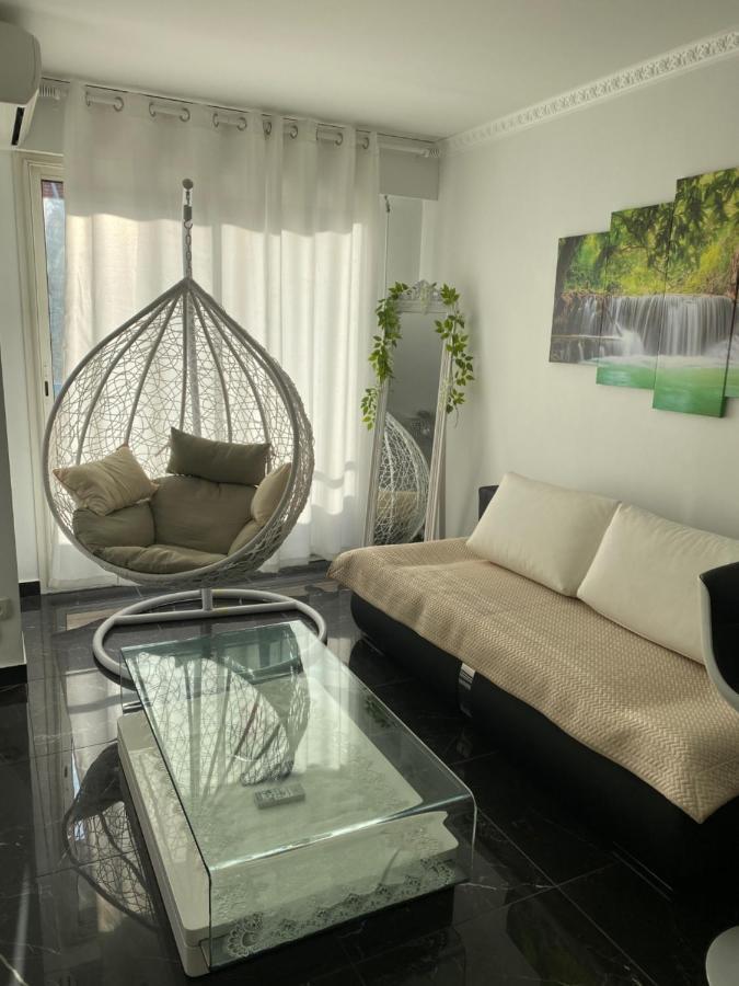 Beau Studio En Plein Centre De 芒通 外观 照片